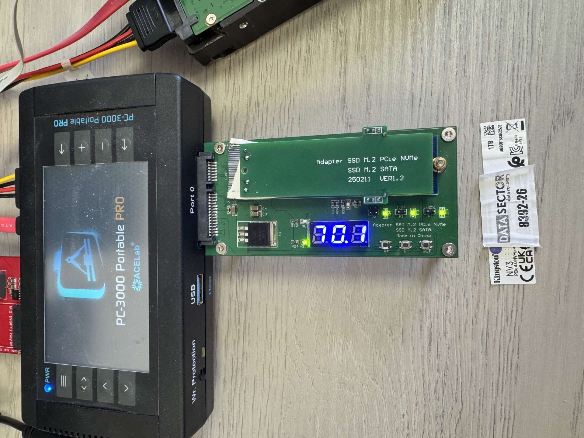 SSD koji se predstavlja kao „Merak“ i ima samo 1,5 MB